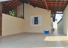 Foto 1 de Casa com 2 Quartos à venda, 75m² em Bairro Jussara, Mongaguá