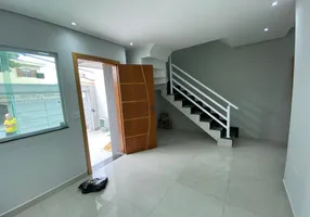 Foto 1 de Sobrado com 2 Quartos à venda, 154m² em Vila Curuçá, Santo André