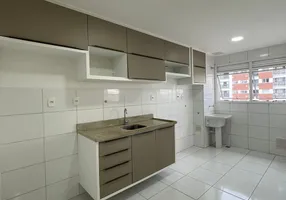 Foto 1 de Apartamento com 3 Quartos para alugar, 90m² em Ponta Negra, Manaus