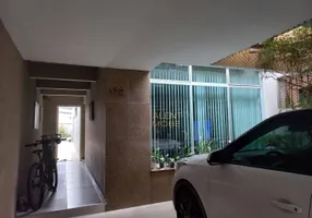 Foto 1 de Sobrado com 3 Quartos à venda, 200m² em Vila Clementino, São Paulo