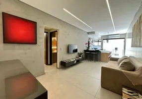 Foto 1 de Apartamento com 2 Quartos para alugar, 65m² em Copacabana, Rio de Janeiro