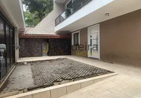 Foto 1 de Sobrado com 3 Quartos à venda, 203m² em Jardim Sertãozinho, São Paulo