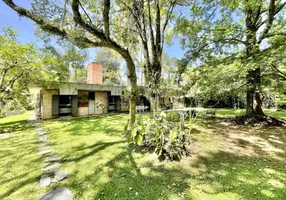 Foto 1 de Casa de Condomínio com 3 Quartos à venda, 244m² em Granja Viana, Carapicuíba