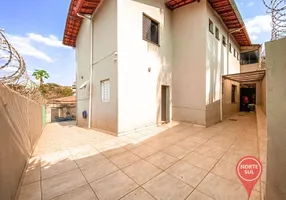 Foto 1 de Casa com 4 Quartos à venda, 210m² em Centro, Brumadinho