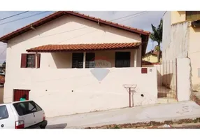 Foto 1 de Casa com 3 Quartos à venda, 112m² em Vila Moreira, Botucatu