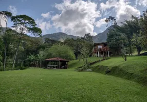 Foto 1 de Fazenda/Sítio com 4 Quartos à venda, 520000m² em Zona Rural, Conceição de Macabu