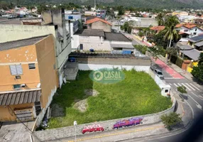 Foto 1 de Lote/Terreno à venda, 365m² em Itaipu, Niterói