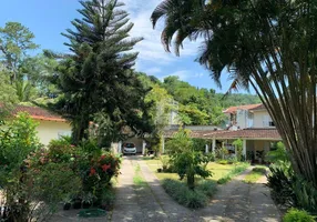 Foto 1 de Casa com 4 Quartos à venda, 390m² em Matapaca, Niterói