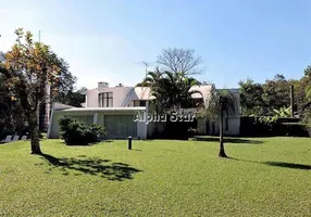 Foto 1 de Casa de Condomínio com 5 Quartos à venda, 804m² em Jardim Colonial, Carapicuíba