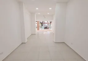 Foto 1 de Sala Comercial para alugar, 40m² em Pitangueiras, Guarujá
