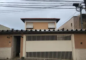 Foto 1 de Sobrado com 3 Quartos à venda, 280m² em Indianópolis, São Paulo