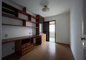 Foto 1 de Apartamento com 3 Quartos à venda, 135m² em Real Parque, São Paulo