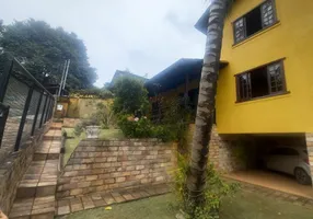 Foto 1 de Casa com 4 Quartos à venda, 353m² em Residencial Sul, Nova Lima