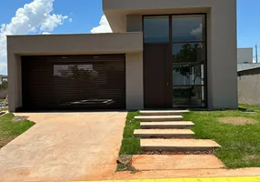 Foto 1 de Casa de Condomínio com 3 Quartos à venda, 179m² em Parque Alvorada, Senador Canedo