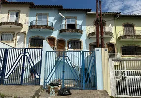 Foto 1 de Sobrado com 2 Quartos para alugar, 100m² em Vila Rosalia, Guarulhos