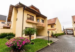 Foto 1 de Casa de Condomínio com 3 Quartos à venda, 188m² em Novo Mundo, Curitiba