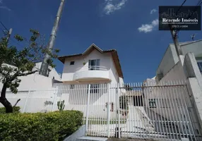 Foto 1 de Casa de Condomínio com 3 Quartos à venda, 120m² em Uberaba, Curitiba