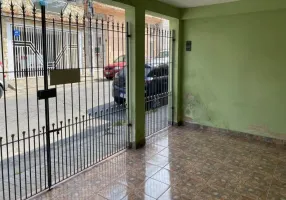 Foto 1 de Casa com 3 Quartos à venda, 150m² em Vila Caraguatá, São Paulo