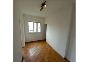 Foto 1 de Apartamento com 1 Quarto para alugar, 32m² em Sumarezinho, São Paulo