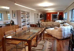 Foto 1 de Apartamento com 2 Quartos à venda, 143m² em Higienópolis, São Paulo