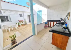 Foto 1 de Casa com 5 Quartos à venda, 190m² em Cohama, São Luís