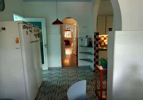 Foto 1 de Casa com 2 Quartos à venda, 180m² em Cambuci, São Paulo