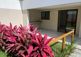 Foto 1 de Apartamento com 2 Quartos à venda, 70m² em Guarajuba, Camaçari