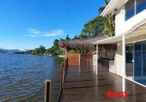 Foto 1 de Casa com 4 Quartos para alugar, 260m² em Lagoa da Conceição, Florianópolis