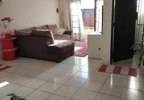 Foto 1 de Sobrado com 3 Quartos à venda, 125m² em Fatima, Jandira