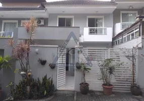 Foto 1 de Casa de Condomínio com 4 Quartos à venda, 120m² em Jacarepaguá, Rio de Janeiro