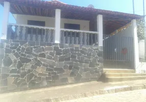 Foto 1 de Casa com 3 Quartos à venda, 37m² em , Candeias