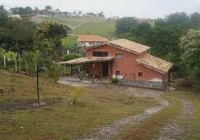 Foto 1 de Fazenda/Sítio com 3 Quartos à venda, 165m² em Veraneio Irajá, Jacareí