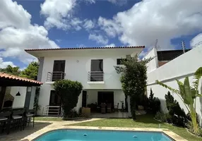 Foto 1 de Casa com 4 Quartos à venda, 352m² em Engenheiro Luciano Cavalcante, Fortaleza