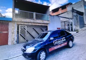 Foto 1 de Sobrado com 3 Quartos à venda, 184m² em Jardim Estrela, Mauá