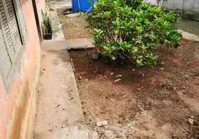 Foto 1 de Lote/Terreno com 1 Quarto à venda, 400m² em VILA NOSSA SENHORA DAS VITORIAS, Mauá