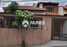 Casa na Praça Vinte e Cinco de Agosto, 39, Centro em Osasco, por R$  4.800/Mês - Viva Real