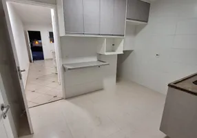 Foto 1 de Casa com 3 Quartos para alugar, 77m² em Vila Carrão, São Paulo