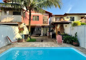 Foto 1 de Casa de Condomínio com 4 Quartos à venda, 250m² em Barra da Tijuca, Rio de Janeiro