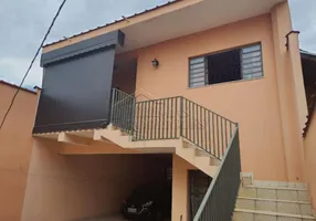 Foto 1 de Casa com 4 Quartos para alugar, 382m² em Chácara da Galega, Pindamonhangaba