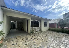 Foto 1 de Casa com 3 Quartos à venda, 144m² em Barreiros, São José