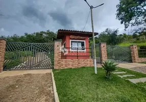 Foto 1 de Casa com 2 Quartos à venda, 913m² em Chapeu D Uvas, Juiz de Fora