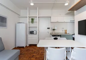 Foto 1 de Apartamento com 1 Quarto para alugar, 30m² em Pinheiros, São Paulo