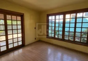 Foto 1 de Casa com 4 Quartos à venda, 200m² em Serra Grande, Niterói