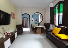 Foto 1 de Casa com 4 Quartos à venda, 180m² em Itaquera, São Paulo