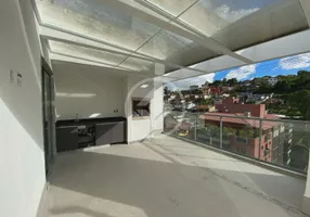 Foto 1 de Cobertura com 3 Quartos para venda ou aluguel, 160m² em Agriões, Teresópolis