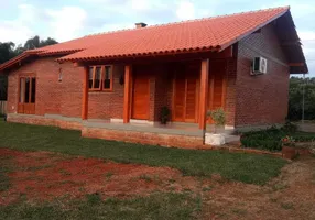 Foto 1 de Fazenda/Sítio com 2 Quartos à venda, 104m² em , Cruzeiro do Sul