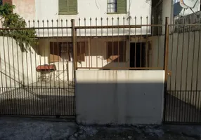 Foto 1 de Apartamento com 3 Quartos à venda, 50m² em Fragata, Pelotas