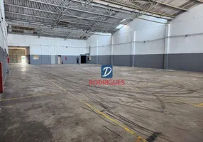 Foto 1 de Galpão/Depósito/Armazém para alugar, 1530m² em Conceição, Diadema