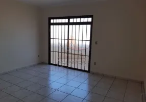 Foto 1 de Apartamento com 3 Quartos à venda, 95m² em Jardim Anhanguéra, Ribeirão Preto