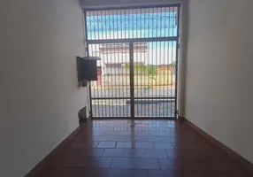 Foto 1 de Casa com 2 Quartos à venda, 59m² em Vila Tibério, Ribeirão Preto